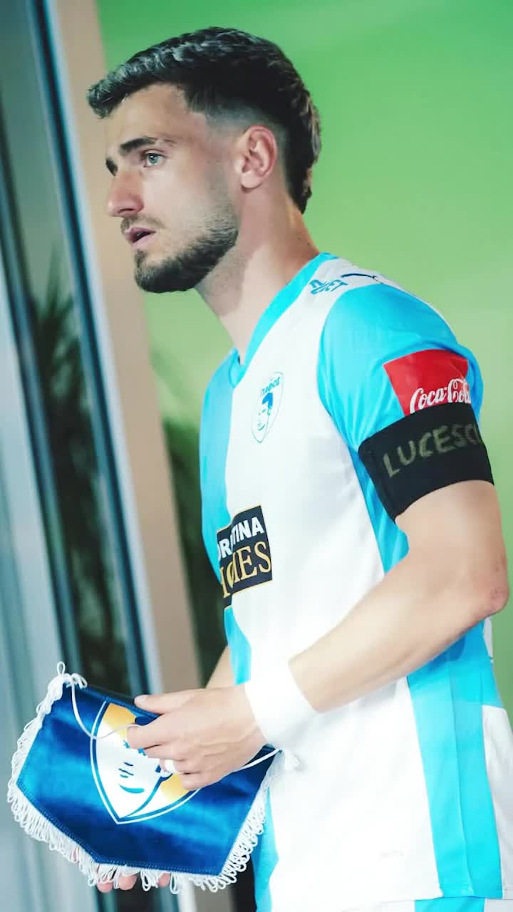 Doliu pentru Il Luce  Vlad Dragomir a purtat o   banderolă specială   la primul meci după decesul lui Mircea Lucescu 