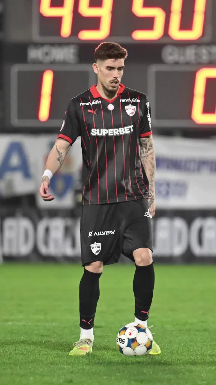 Accidentări de ultimă oră la Dinamo  Problemele au apărut fix înainte de meciul cu CFR: „Nici   n-au făcut deplasarea”