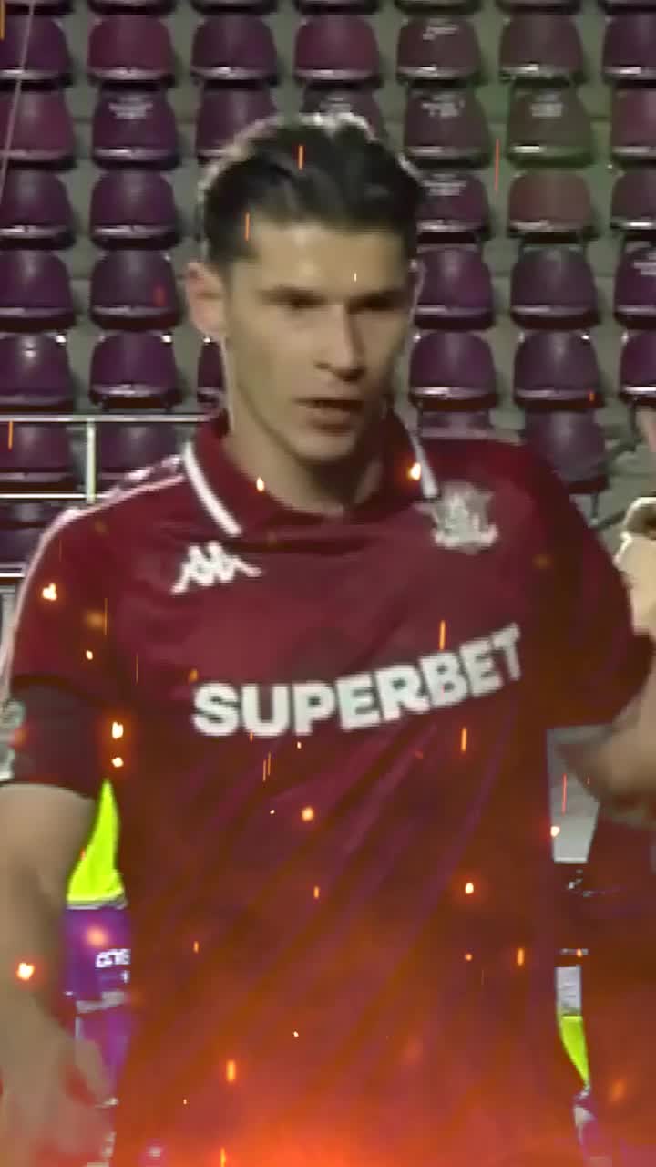 „Ce vină au colegii tăi?”    FOTO.  Gestul făcut de   Dobre  la schimbare » Cum se apără + „săgeți” către Gâlcă?