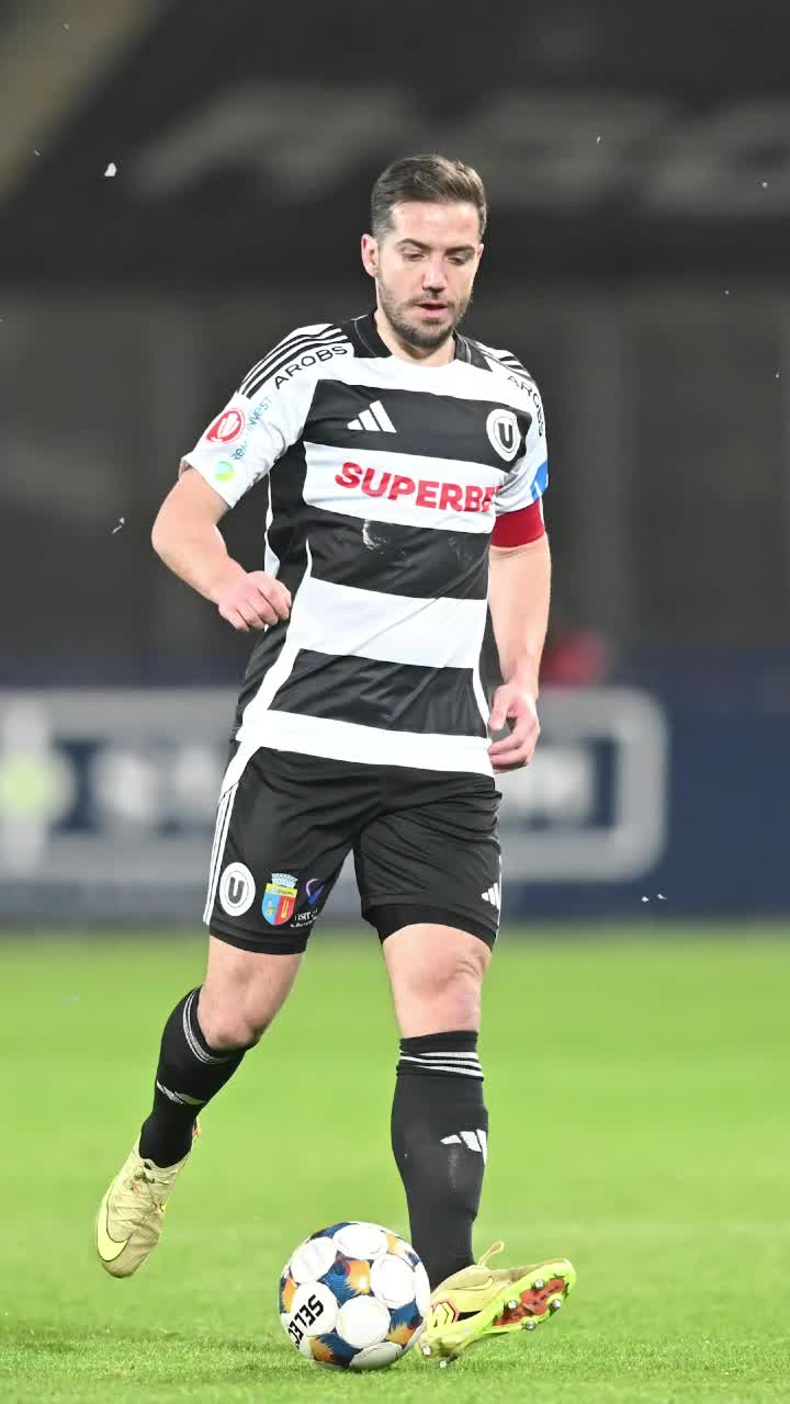 „Nu visez nici la toarta trofeului de campion”    Chipciu,  prudent după ce a zdrobit Craiova: „Nu prea e relevant meciul”