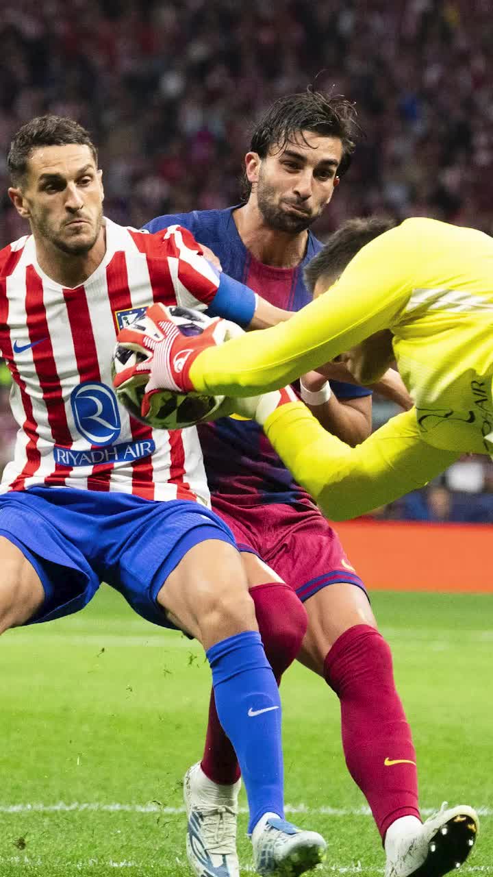 Asul lui Simeone    Ce se întâmplă când Atletico elimină  Barcelona în Liga Campionilor. Unicul supraviețuitor din 2014