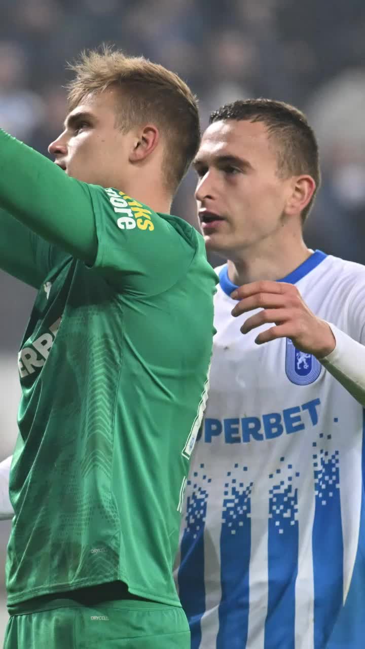 L-a făcut pe Coelho să lăcrimeze    VIDEO.  Romanchuk, detalii de ultimă oră despre situația lui Isenko,   portarul Craiovei:  „Nu este într-o perioadă foarte bună”