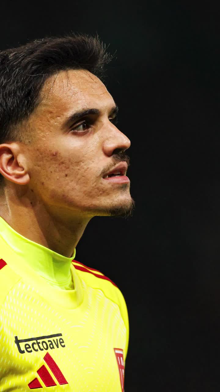 Transfer de urgență la Craiova  Actele au fost   înregistrate  înaintea meciului cu Rapid! Noi probleme pentru Coelho