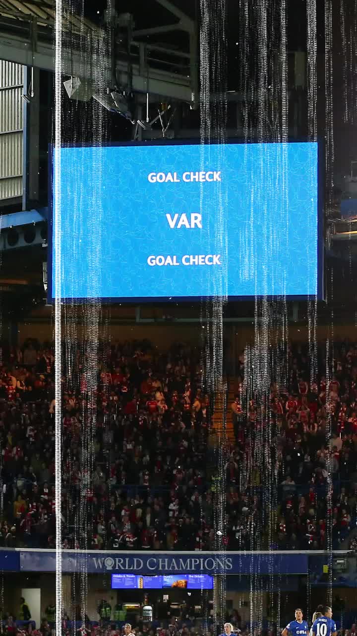  Fără VAR challenge în ligile inferioare   Cluburile   s-au opus  noului sistem. Care va fi singura tehnologie disponibilă