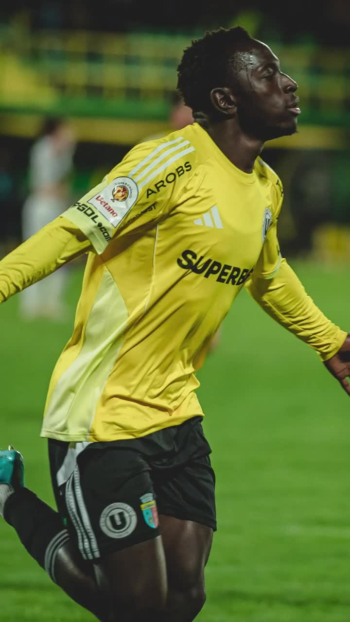 U Cluj în finala Cupei   Calificare dramatică: „studenții”   au eliminat FC Argeș  la penalty-uri!