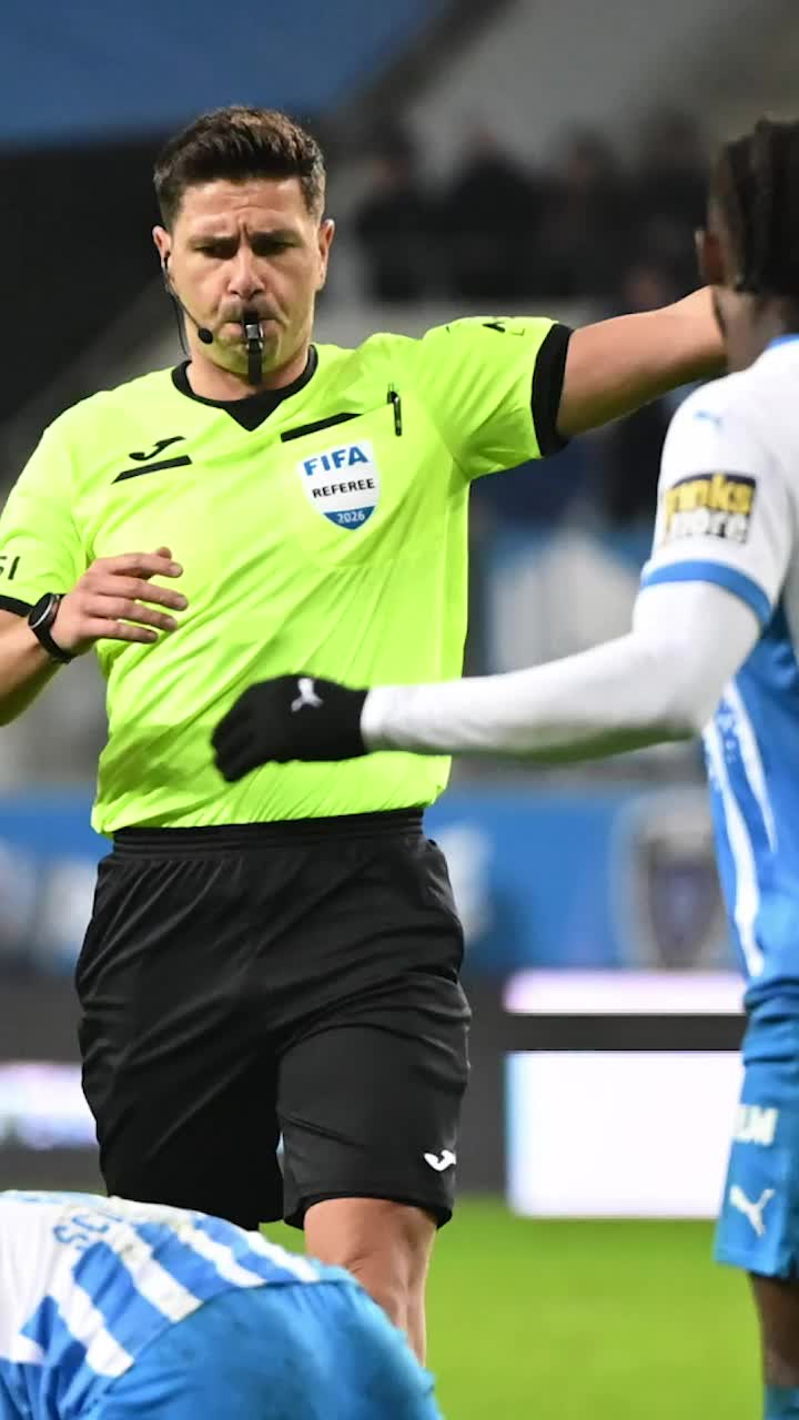 Criticat de olteni  CCA a ales arbitrul   luat la țintă de Sorin Cârțu   să conducă la centru Dinamo - U Craiova