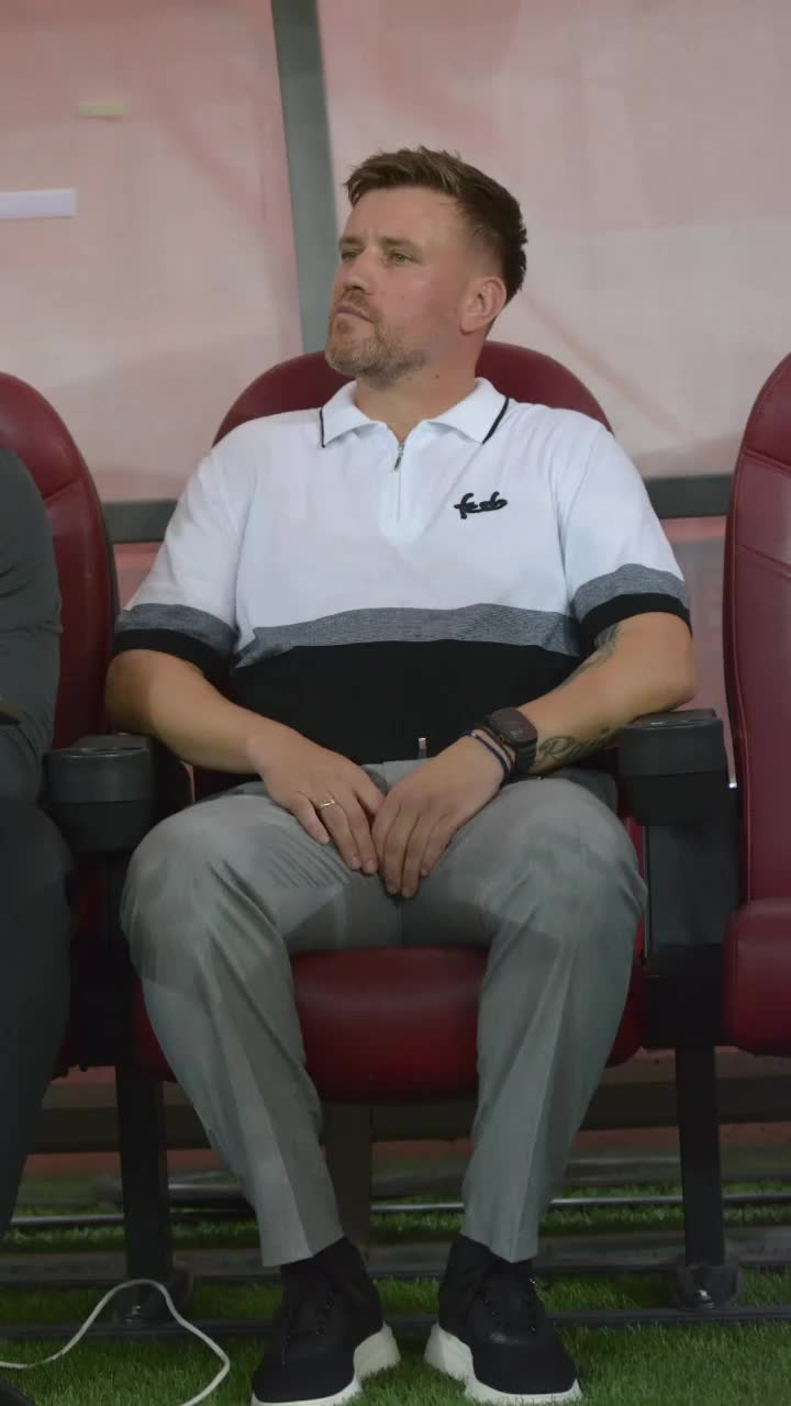 „Tot timpul a avut ceva cu Chiricheș”    Mihai Pintilii  îl apără pe veteranul echipei și se ia de străinii de la FCSB: „Sunt unii acolo care doar stau”