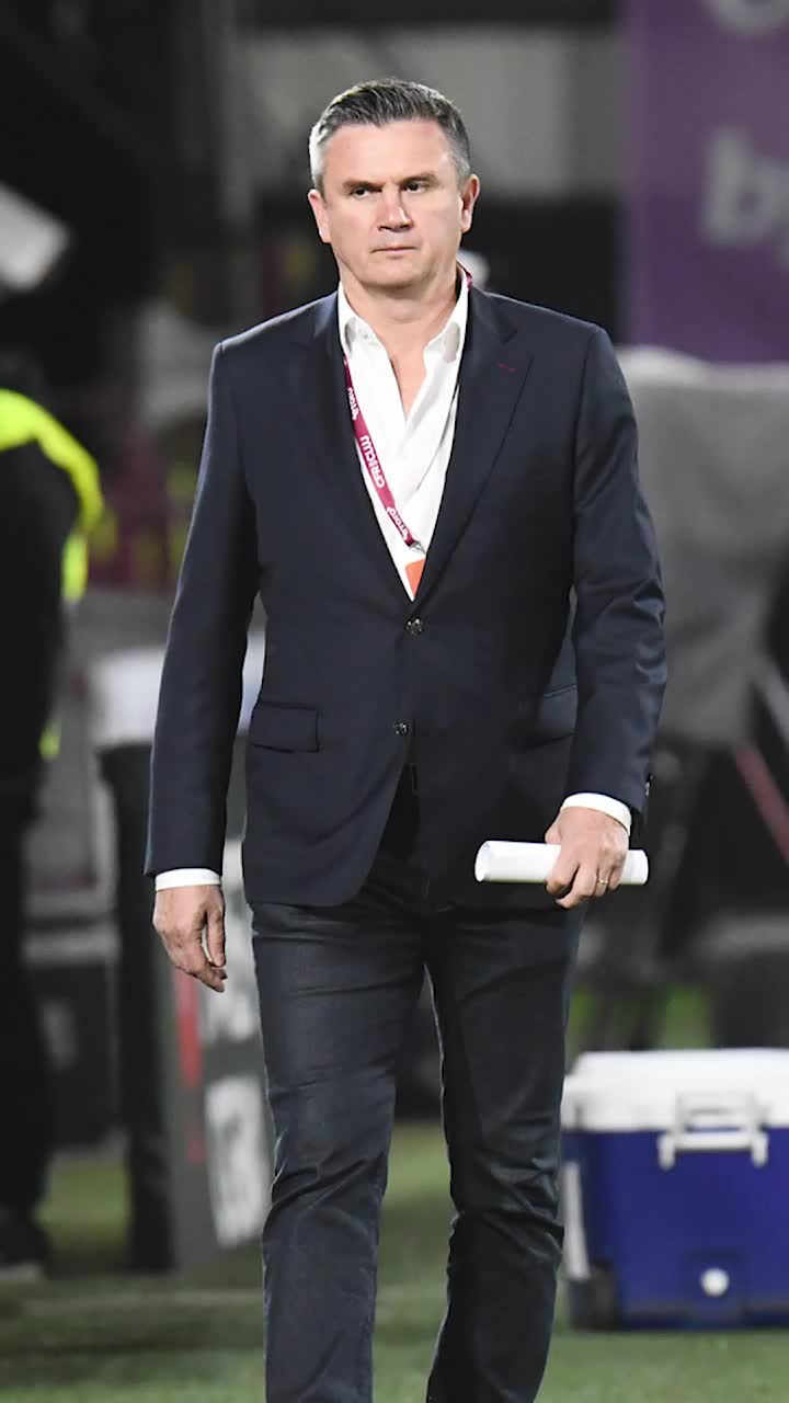 „Care sunt motivele?”  Cristi Balaj a analizat   faza controversată    din derby-ul CFR- U Cluj: „Ar fi fost automat roșu!”