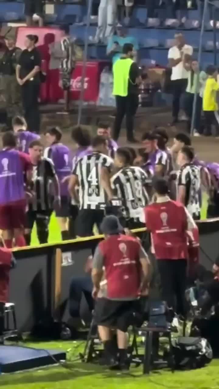 „Trebuia să rezolvăm între noi”    VIDEO.  Neymar recunoaște că   l-a lovit pe fiul lui Robinho:  „A fost și greșeala lui”. Ce spune juniorul