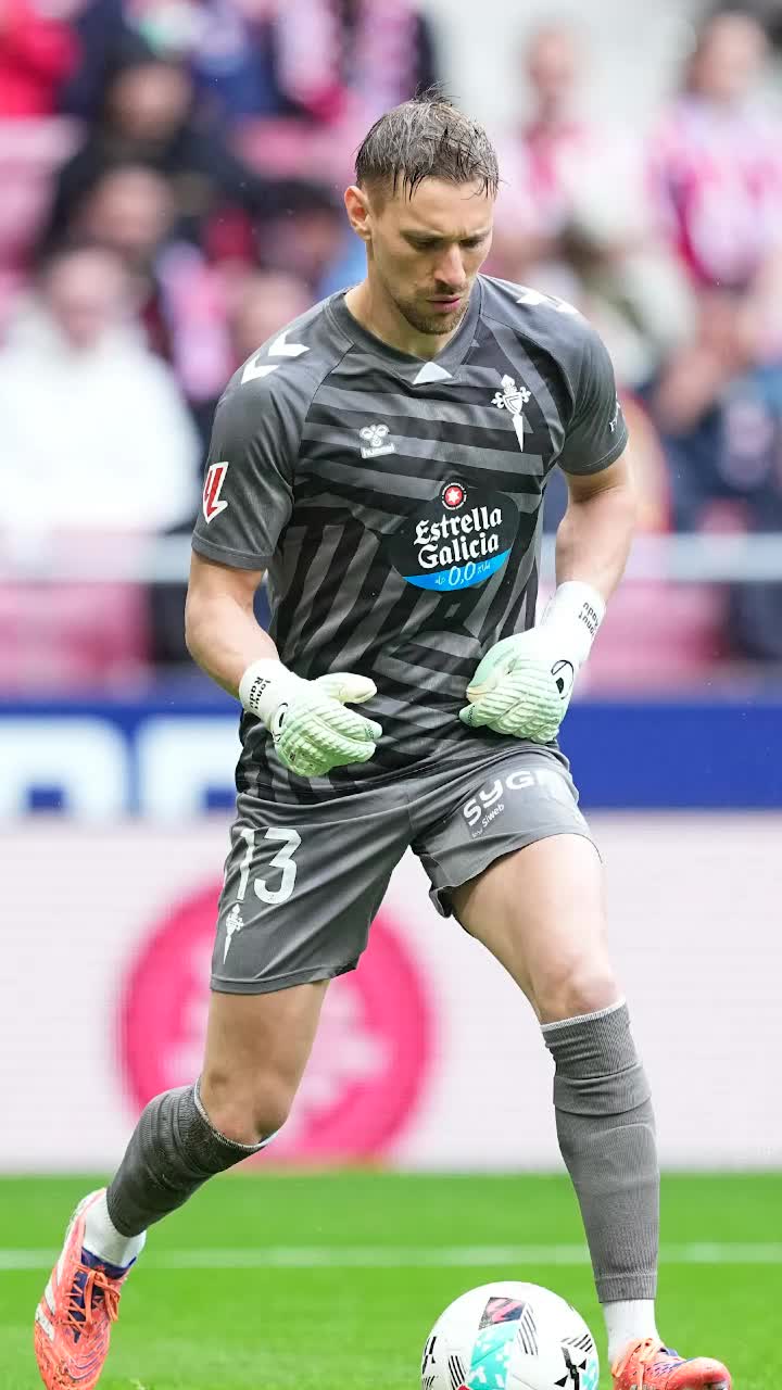 Erou în Atleti - Celta    Ionuț Radu,  omul meciului în victoria istorică: a scos incredibil călcâiul lui Sorloth + cum s-a pozat la final