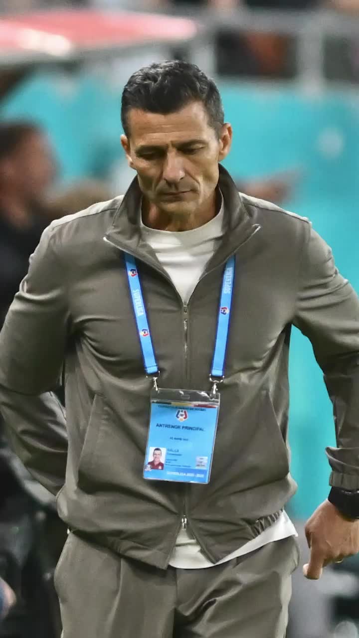 alt-text