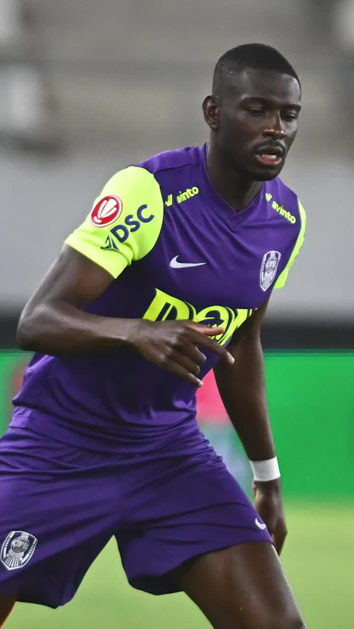 alt-text