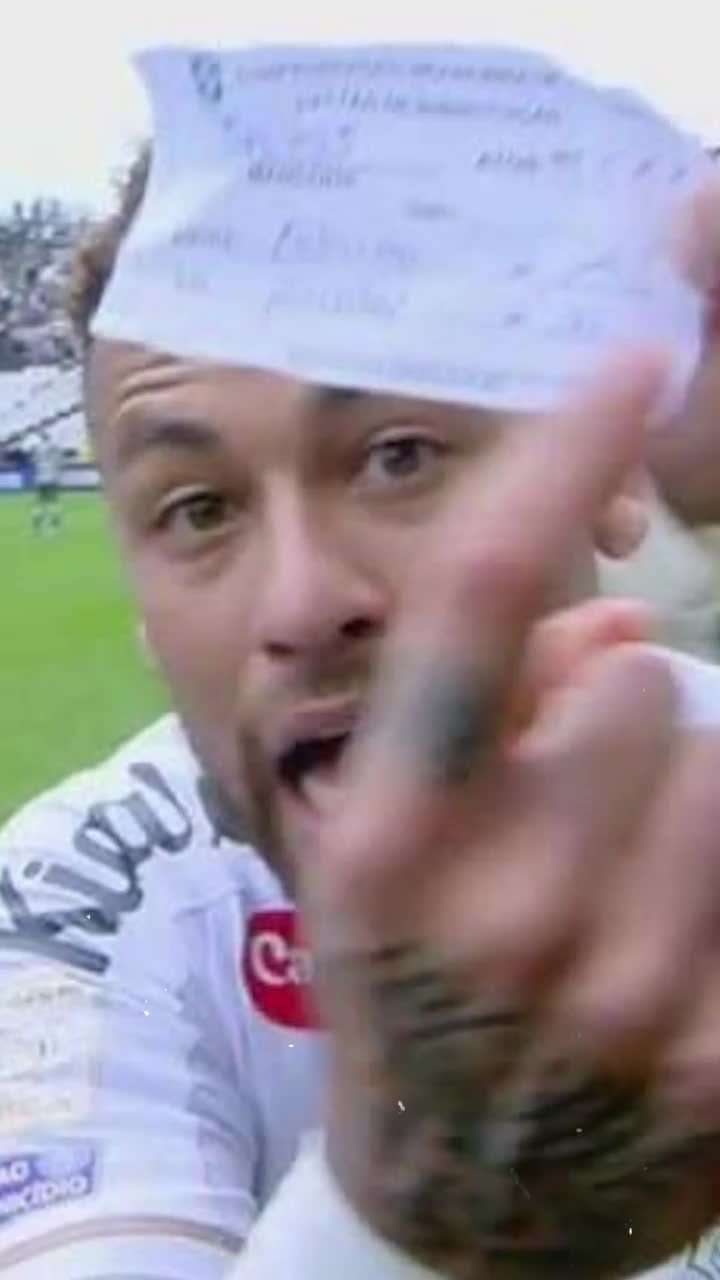 Neymar și-a ieșit din minți    FOTO.  Moment incredibil: starul brazilian a făcut o criză de nervi după ce   a fost scos din greșeală de pe teren