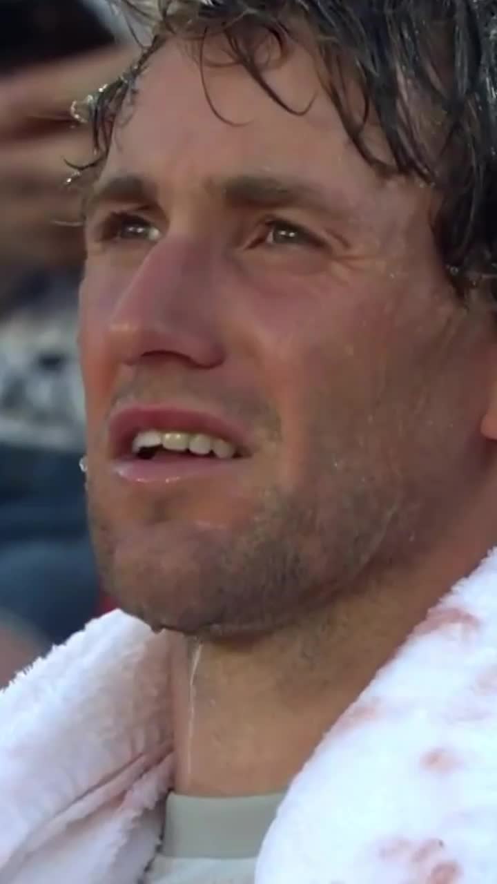 Parisul fierbe  FOTO.  Dublul finalist de la Roland Garros, maraton de 4 ore:  &bdquo;Mă mișcam ca un zombi&rdquo;. Adversarul, aproape de o revenire inimaginabilă