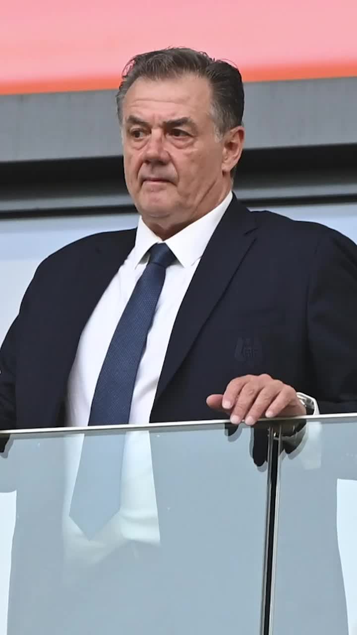 Vassaras, OUT?  Marius Avram face dezvăluiri incendiare: „Se pune cu adevărat problema” +    Cine l-ar putea înlocui pe grec în fruntea CCA