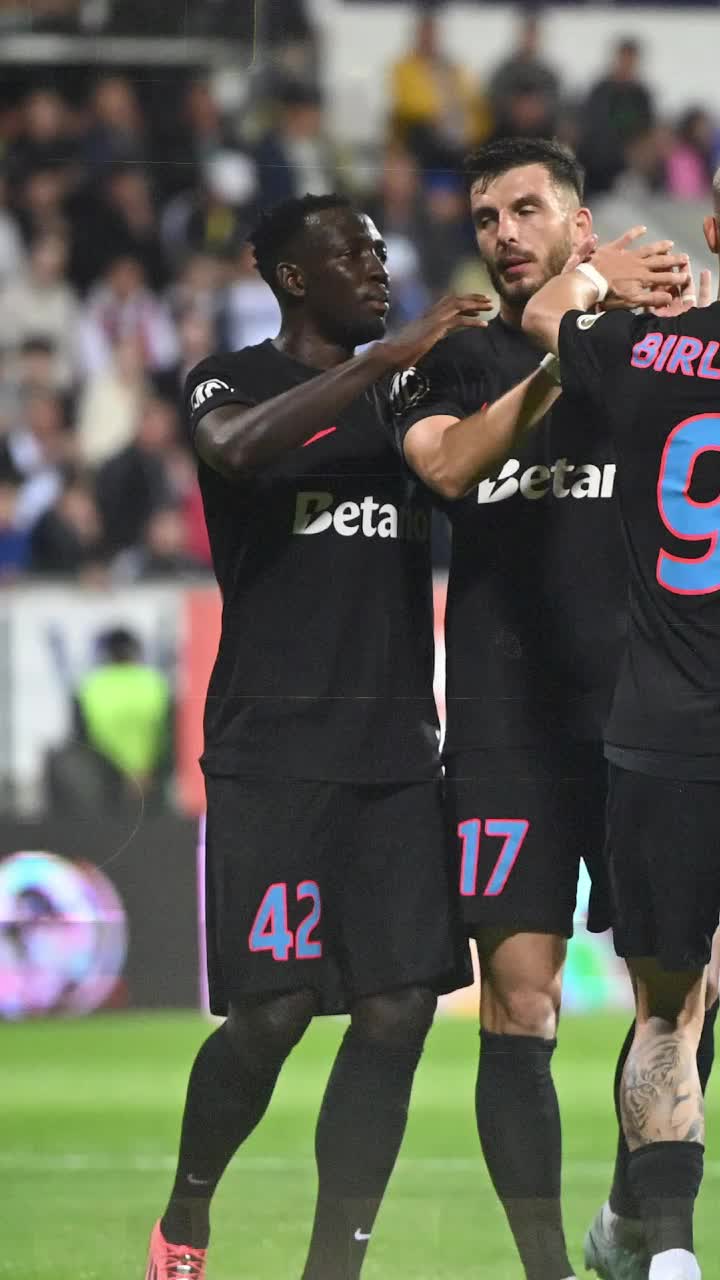 Unul a plecat, altul va semna   MM Stoica, detalii de ultimă oră de la FCSB înainte de baraj:   „Nu va mai juca deloc la noi”