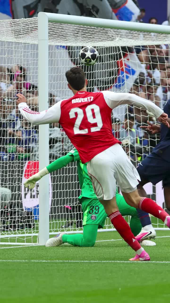 Omul finalelor    Kai Havertz  i-a adus Liga Campionilor lui Chelsea, acum înscrie și pentru un Arsenal un   GOLAZO  de zile mari
