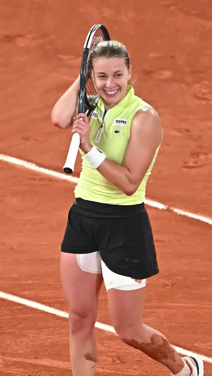 „Poate asta e povestea”    FOTO.  Motivul pentru care   Maja Chwalinska  a purtat ținute de brand-uri diferite la Roland Garros