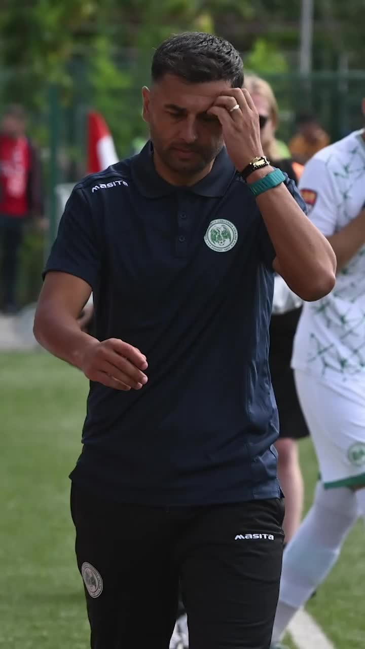 „Dică făcea pe șmecherul”  Patronul FCSB explică de ce nu s-a înțeles cu fostul antrenor al roș-albaștrilor:   „Nu îmi faci schimbările”