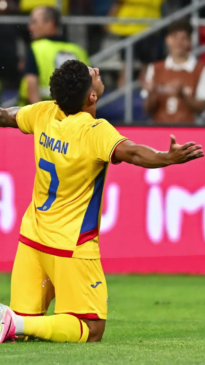 I-a ieșit pariul lui Hagi     FOTO.   Florinel Coman   a marcat  la doar câteva minute după ce a intrat pe teren cu Țara Galilor