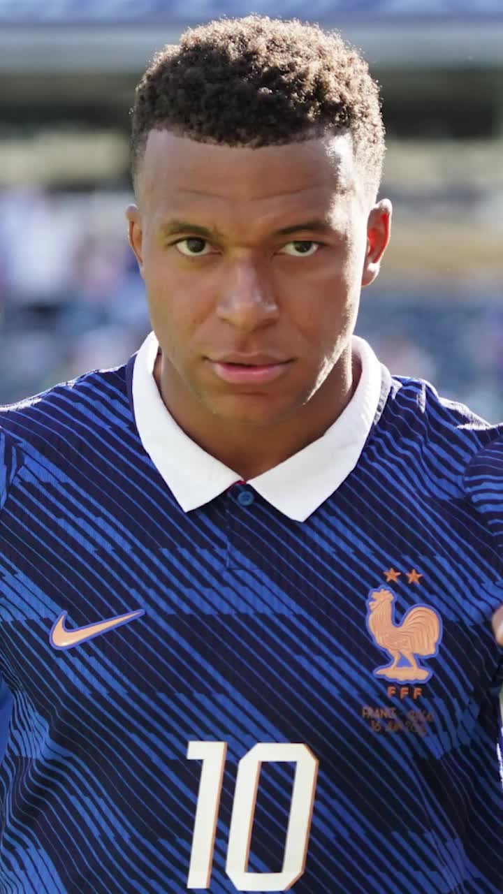 „Cât mi-ar lua să-i fac să tacă?!”    Ce le-a mai transmis Mbappe  contestatarilor după două goluri cu Senegal. Cine l-a criticat ultimul