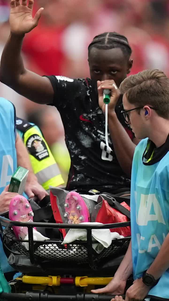 Toți s-au întrebat ce e  La ce folosește   dispozitivul aflat în posesia lui Ismael Kone,  după accidentarea îngrozitoare suferită la Mondial