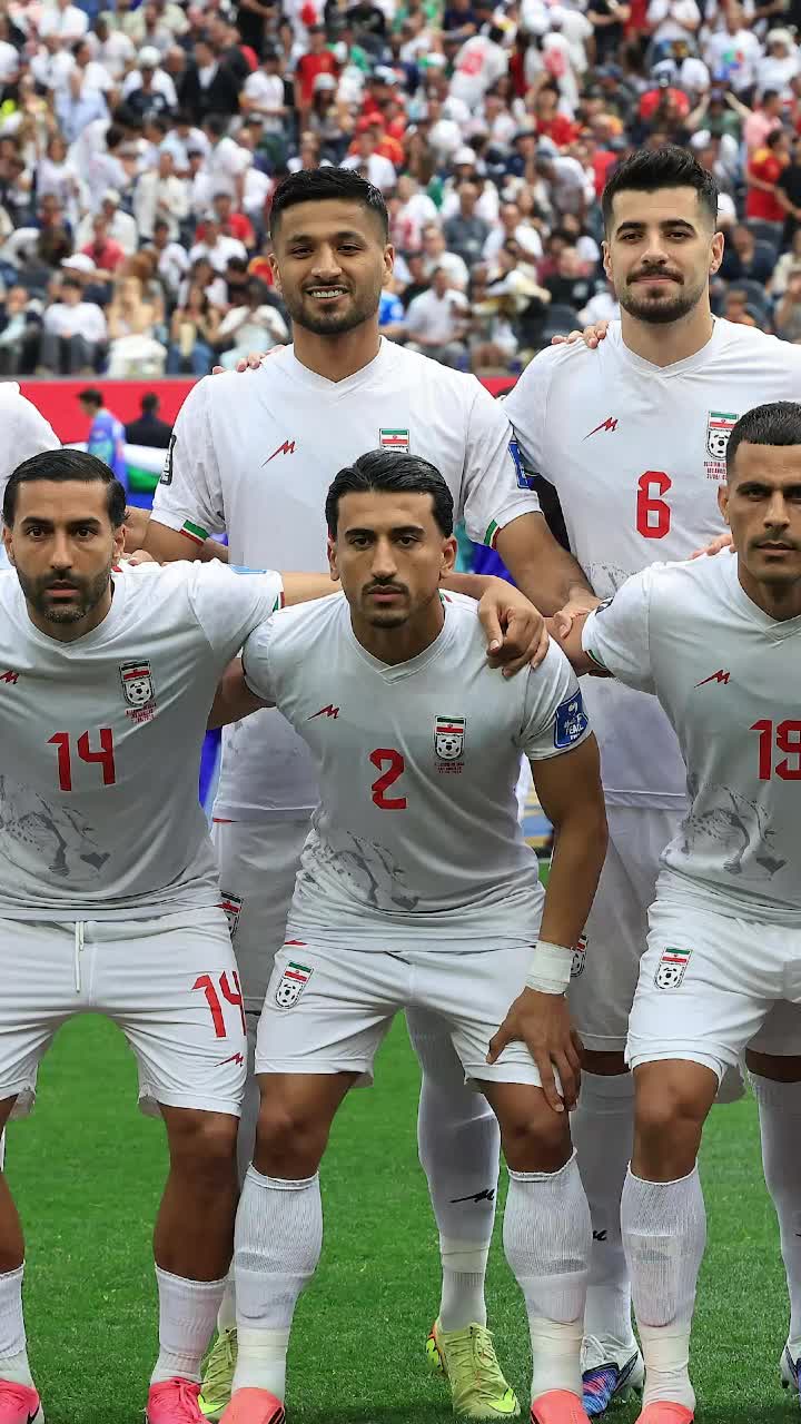 Mesajul Iranului pentru SUA    FOTO.    Ce au lăsat iranienii în vestiar,  după partida cu Belgia de la Los Angeles + Ce s-a întâmplat înainte de meci