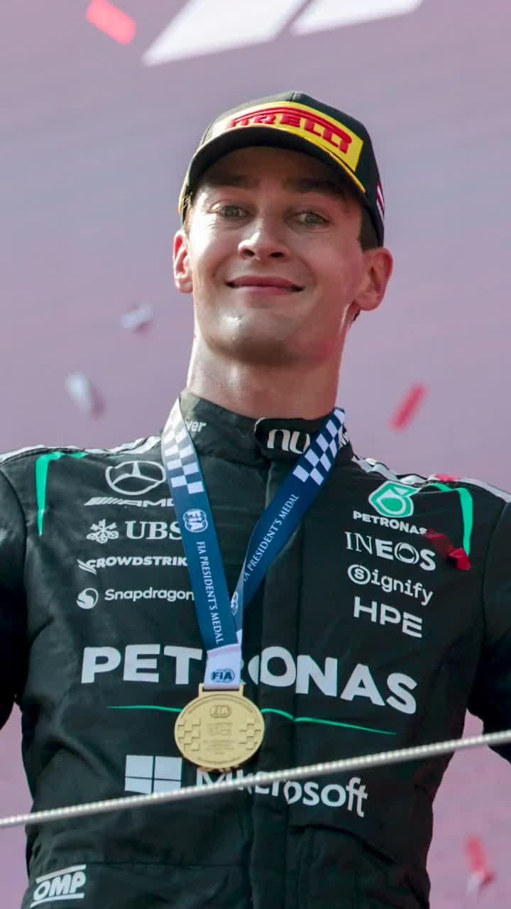 Mercedes domină Formula 1  George Russell a controlat cursa și s-a impus în   Marele Premiu al Austriei.  Problema bizară cu care s-a confruntat