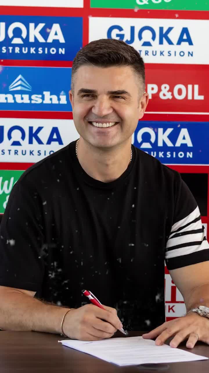 Florin Bratu, prezentat oficial  A preluat echipa cu   17 titluri  în palmares