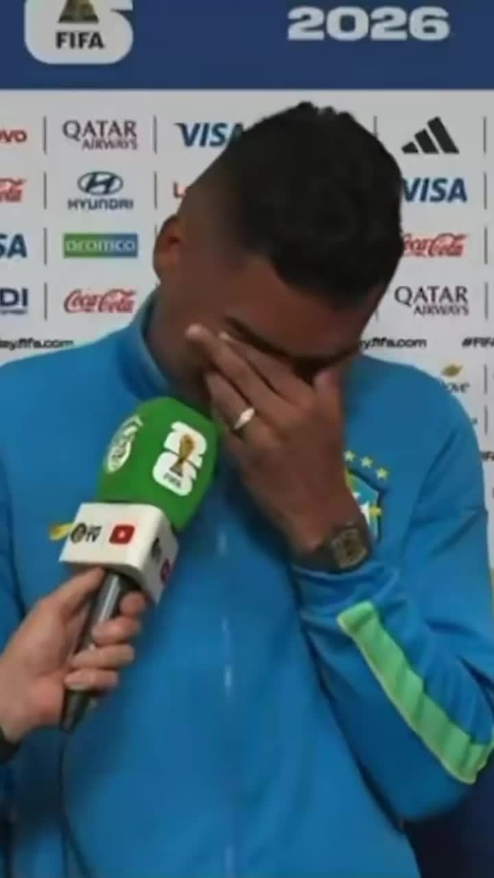 Casemiro a izbucnit în plâns    VIDEO.  Nu și-a putut stăpâni emoțiile după   eliminarea  Braziliei: „Vom fi mereu generația care nu a câștigat Mondialul” 