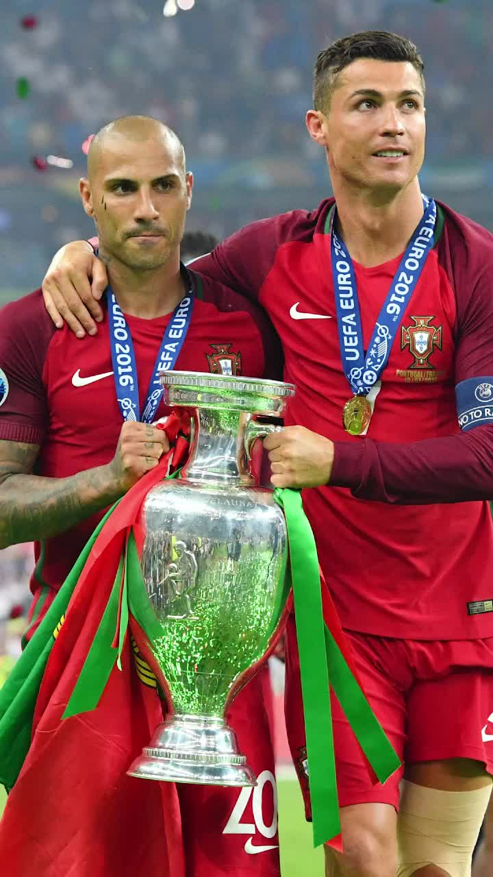 De ce contestă campionii Portugalia    Motivul furiei lui Quaresma,  câștigător la EURO cu lusitanii, dincolo de eliminarea naționalei