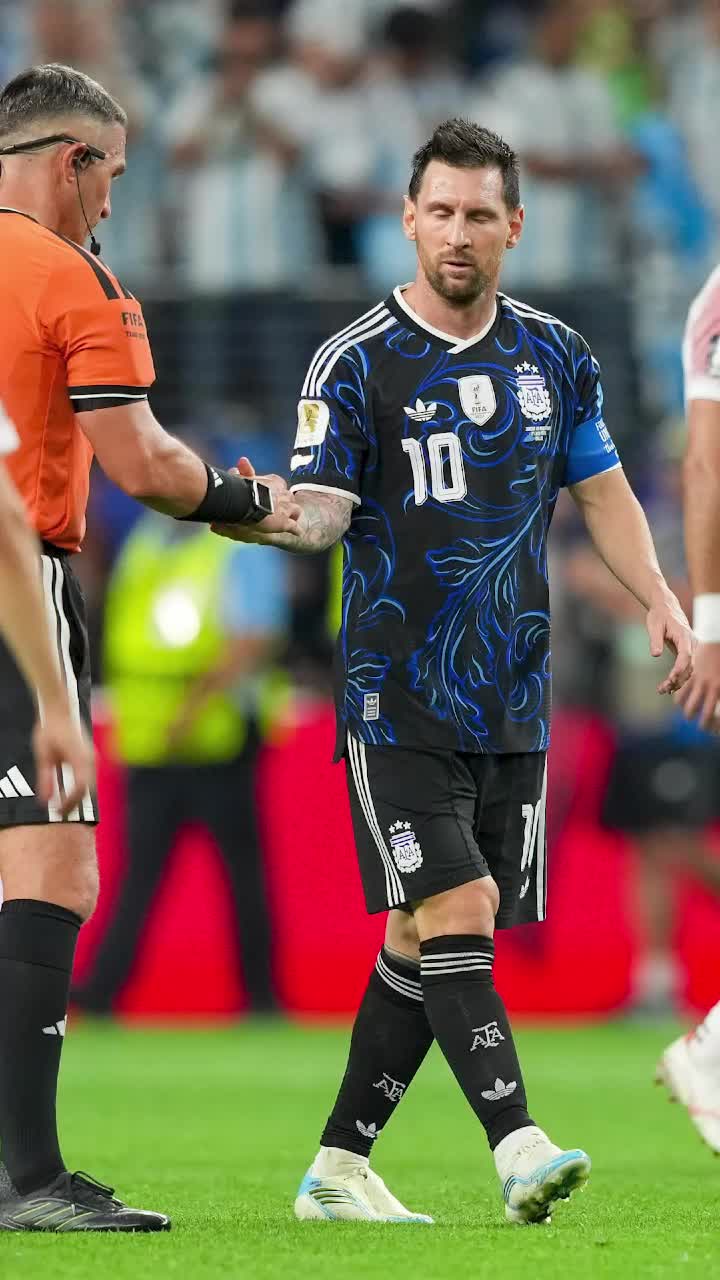 E Argentina favorizată la Mondial?   Cifrele care arată că arbitrii sunt foarte   indulgenți cu naționala lui Messi  la CM 2026 » Anglia e cea mai pedepsită