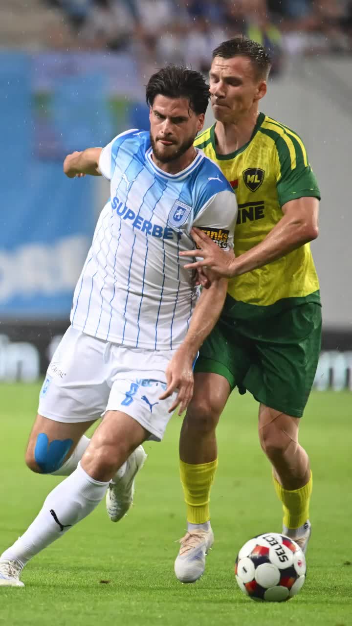 Craiova merge mai departe  Oltenii au învins-o pe Vitebsk și în retur și   s-au calificat în turul 2 al UCL.  Urmează Levski Sofia