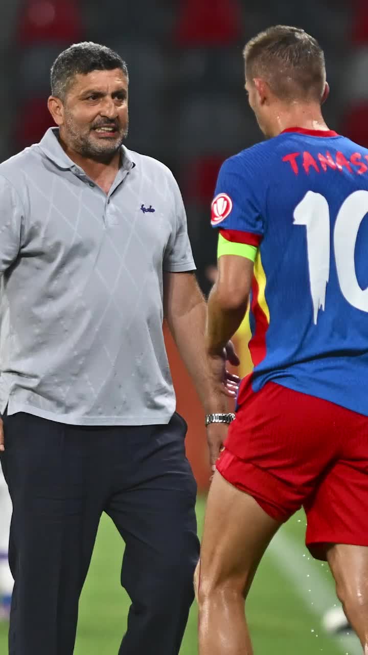 „S-a sufocat la un moment dat”  Ce a spus Marius Baciu despre jucătorul schimbat la pauză + despre   inovația   cu FC Argeș: „Fantastic”