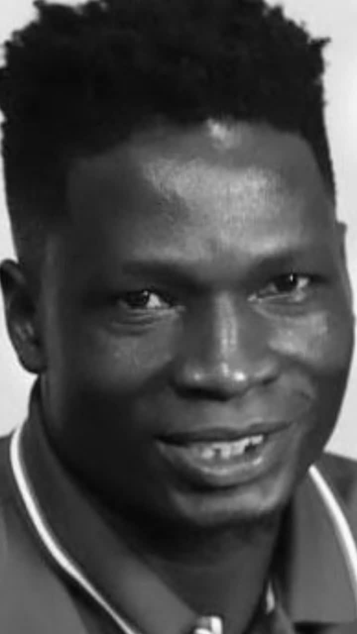 Fotbalist asasinat    L-au jefuit și l-au bătut  până l-au lăsat inconștient. A murit o zi mai târziu, la spital