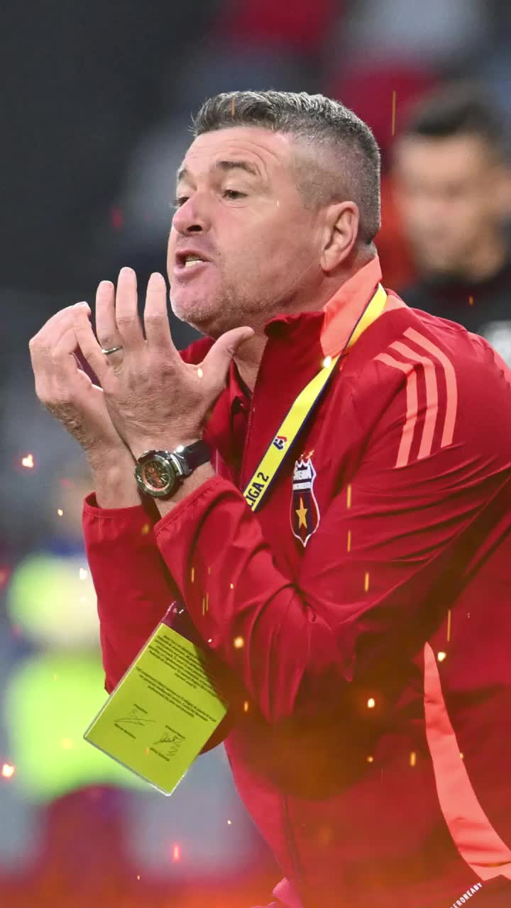 Oprița și-a pierdut cumpătul  A țipat la  propriii suporteri  în timpul partidei Steaua - SCM Râmnicu Vâlcea: „Doi am, lăsați-mă în pace”