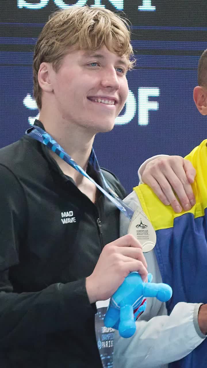 Popovici și Kornev, dialog savuros  Provocare lansată  după finala de 100m : „Vino în Rusia, o să-ți arăt eu cum trebuie să conduci!”
