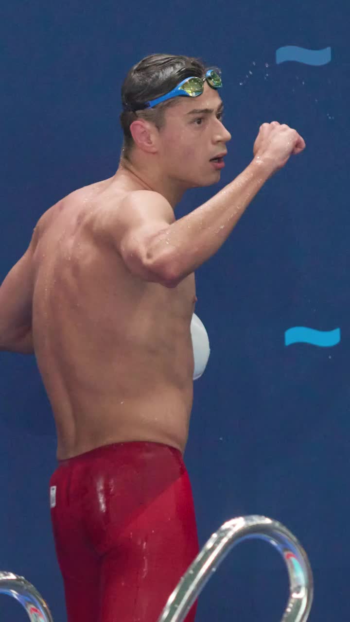 „Sunt primul român sub 15 minute”   FOTO:  Andrei-Theodor Proca  record național  și calificare în finala de 1.500 m liber de la Paris