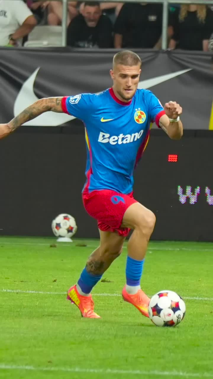 Ce se întâmplă cu Bîrligea   Atacantul de la FCSB, în atenția unor  cluburi din Italia