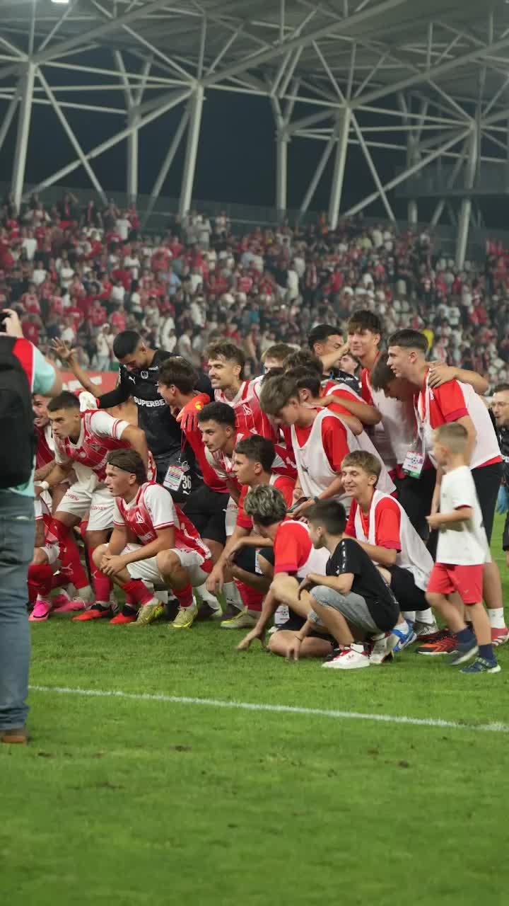 Dinamo câștigă un derby nebun!   VIDEO.  FCSB, îngenuncheată și de marea rivală!  A treia înfrângere la rând  în Superliga