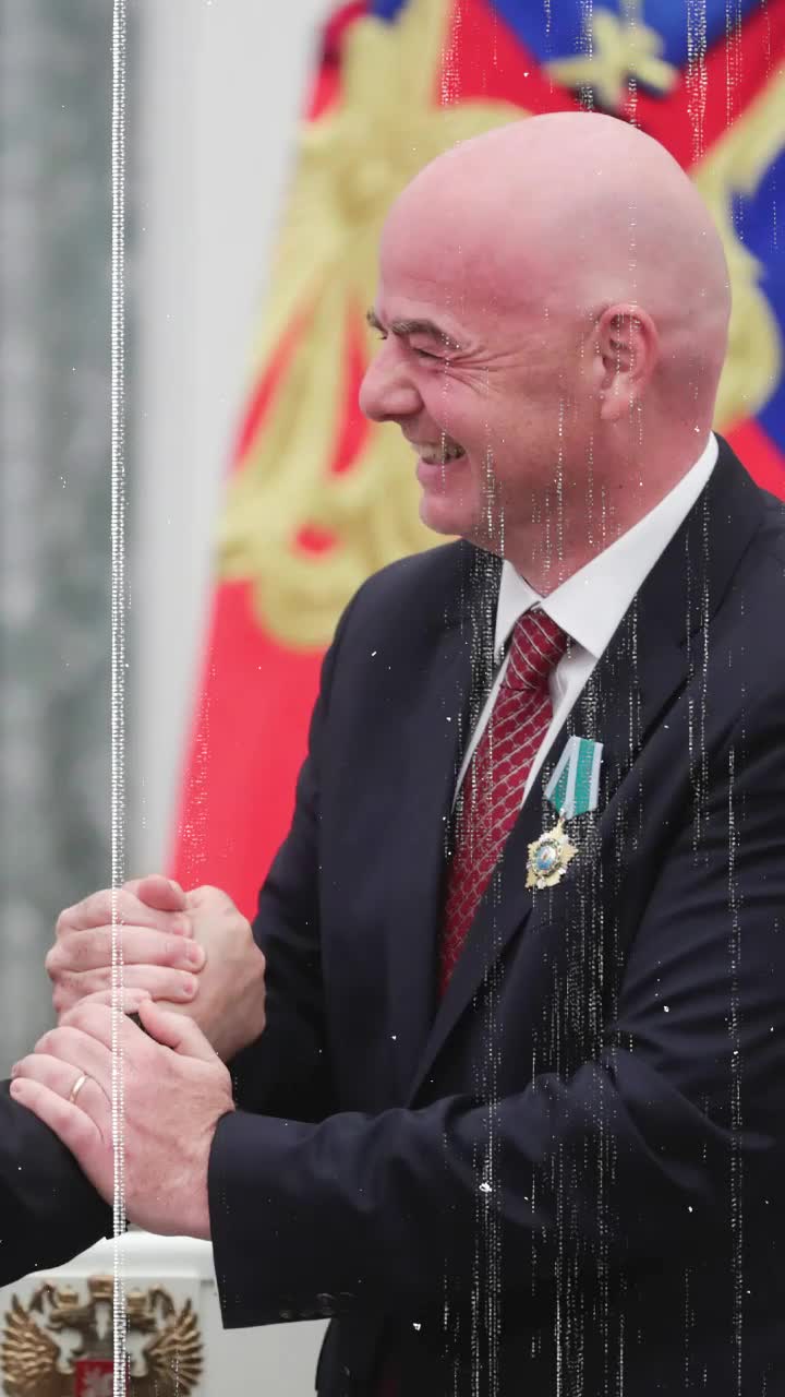 Fracturează Europa cu Putin? Infantino negociază susținerea alianței războiului Rusia și Belarus pentru a răm&acirc;ne șeful FIFA