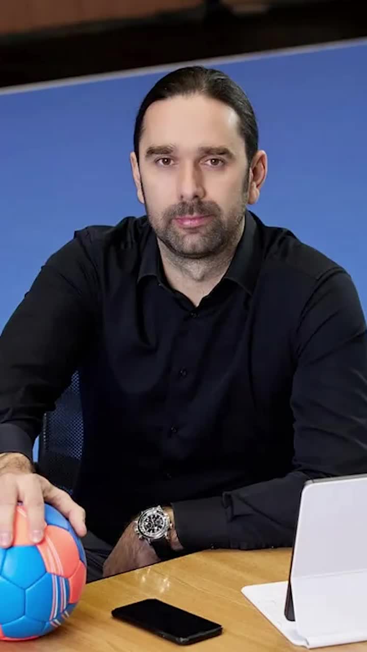 alt-text