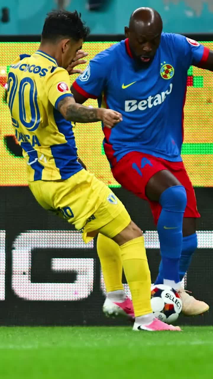LIVE   FCSB - Petrolul,  în ultimul meci al etapei #9 din Superliga » Korenica, la primul gol pentru roș-albaștri! Întoarcere de scor pe Arena Națională