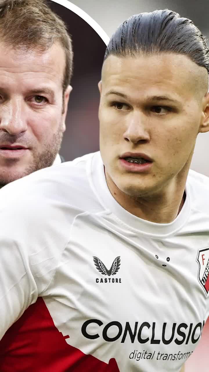 N-a auzit de Rafael van der Vaart   VIDEO.  Golgheterul din Eredivisie, răspuns surprinzător când a fost întrebat de  legendarul jucător olandez