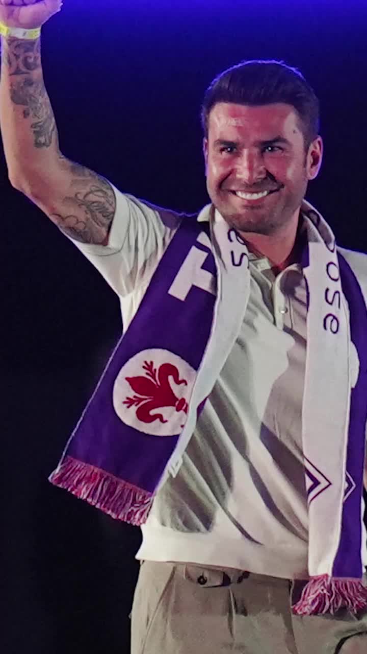 „E băiat deștept”    Adrian Mutu,  lăudat pentru analiza făcută lui Drăguș: „Știe fotbal”