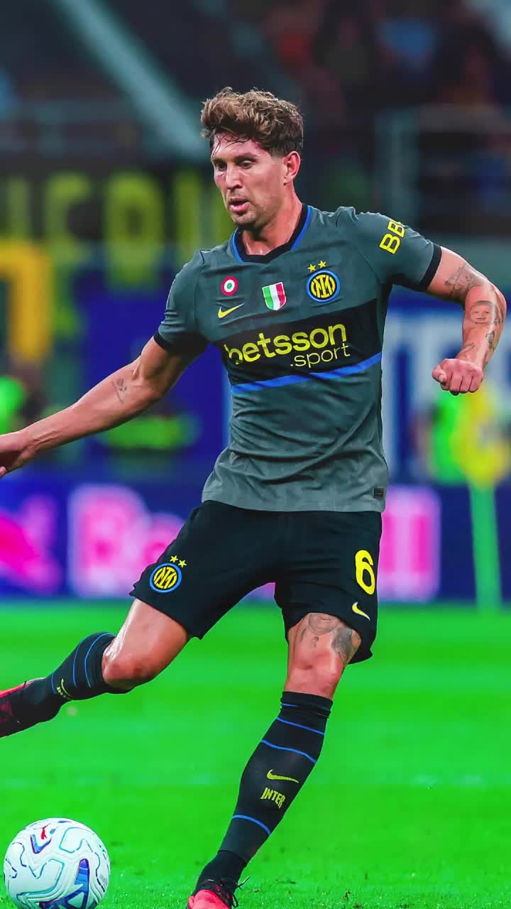 Lovitură grea pentru Chivu  John Stones  s-a accidentat!  Cât va lipsi de pe gazon