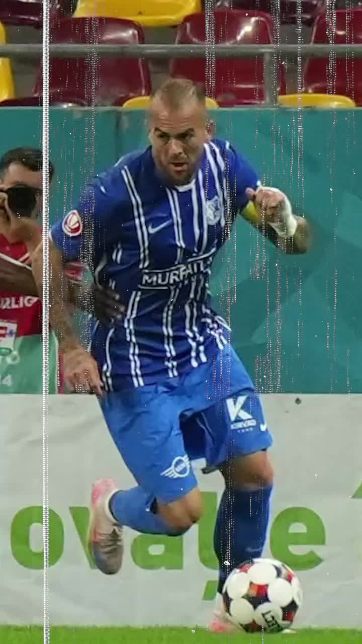 Denis Alibec, eliminat!  Conflict pe tunel la pauza meciului  Dinamo - Farul