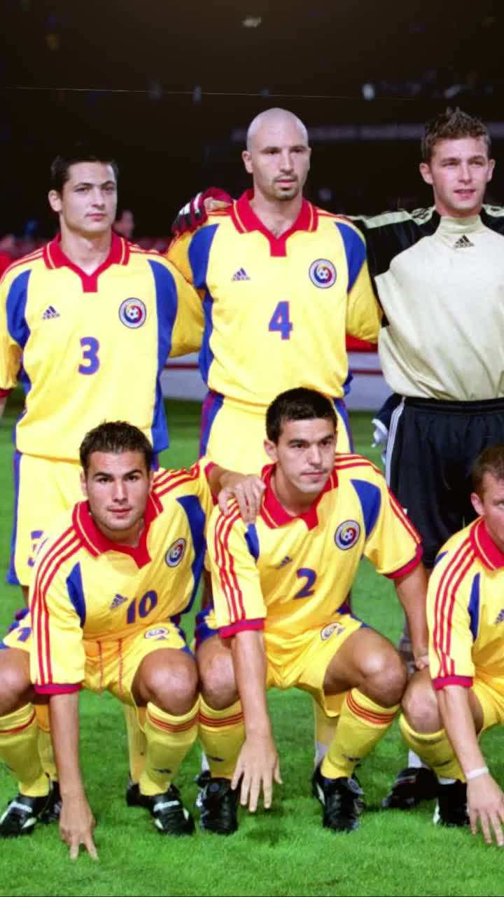 Dan Udrea&bdquo;Nu faceți acest exercițiu, pe care l-am făcut eu, referitor la Hagi. Vă va demoraliza și o să răm&acirc;neți fără chef pentru meciul de azi cu Suedia!&rdquo;