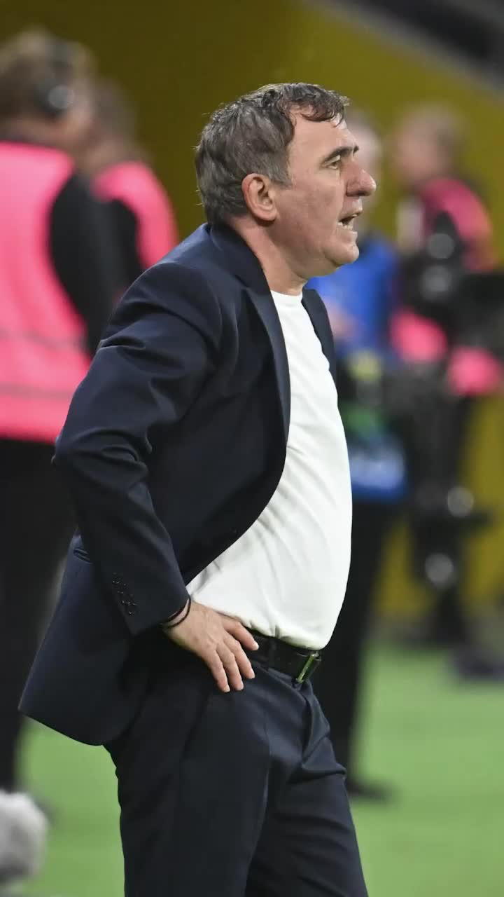Schimbări multe   Hagi pregătește un alt „11” după eșecul cu Suedia:  „Așa cred că e nevoie”  » Doi jucători, deja anunțați