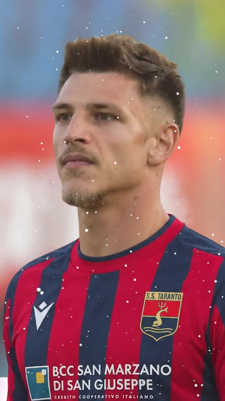 Situație incredibilă   A fost prezentat de clubul din Italia, dar jucătorul român susține că  nu a semnat contractul:  „Nu voi merge acolo!”